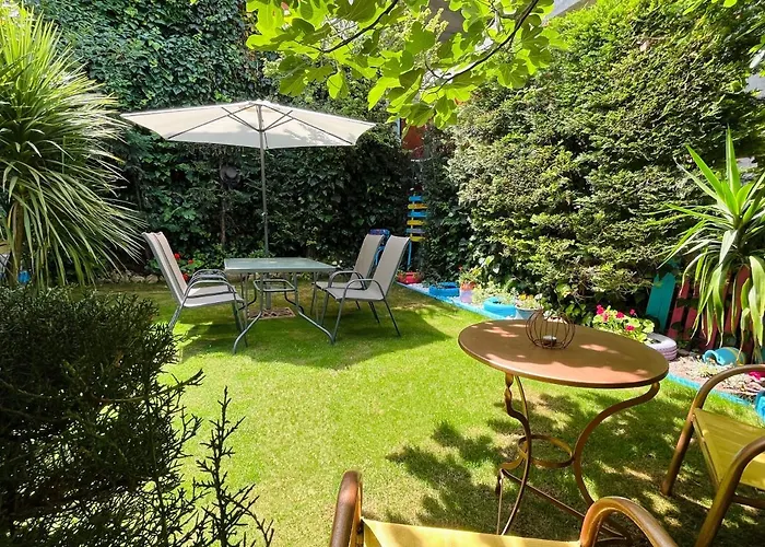 Electra Garden House