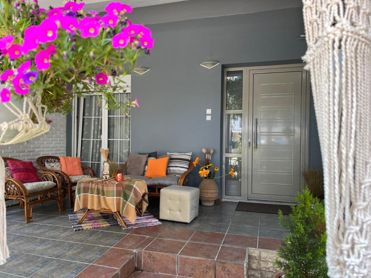 Electra Garden House *